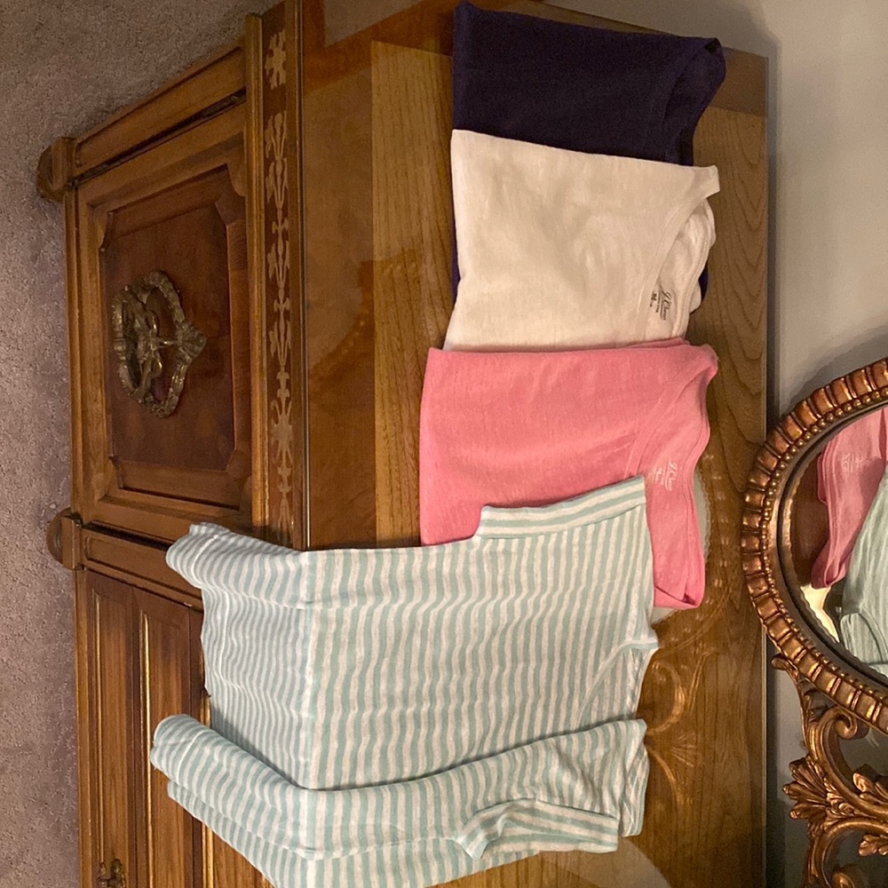 Set of 4 J Crew linen tees, short sleeve